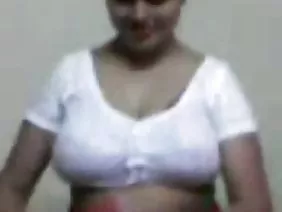 লোকটি গার্লফ্রেন্ডের ...