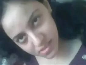 স্বর্ণকেশী তার আঁট p ...