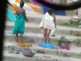 সাদা শিশুদের প্যানট  ...