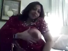 তার বন্ধু বান্ধবী যৌ ...
