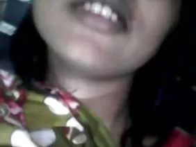 সাদা thongs মধ্যে লো ...