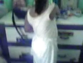 একটি ম্যাসেজ উপর rel ...