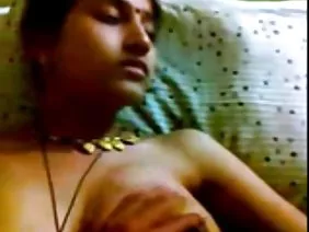 পীনস্তনী রাশিয়ান লে ...
