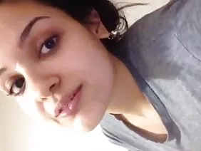 ছোট tits সঙ্গে যৌনসঙ ...