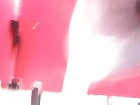 বারে, ওয়েটারটি ভিজি ...