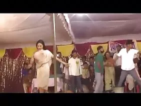 কামুক দম্পতি ভিডিও ত ...